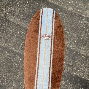Ron Jon surfboard rug 🌊🏄